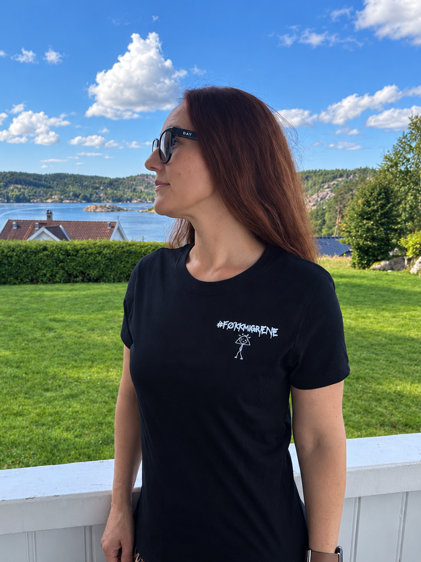 #FØKKMIGRENE T-skjorte – Svart (Dame)